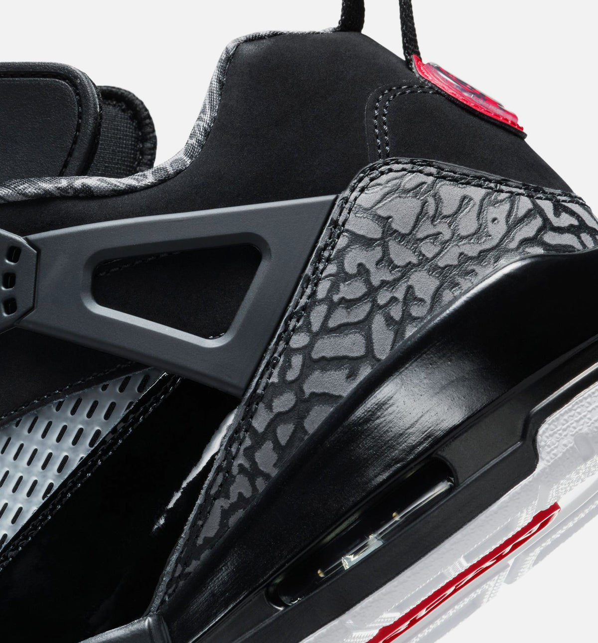 Spizike Low Men's Lifestyle Shoes - Black / Classic Green / White / Varsity Red