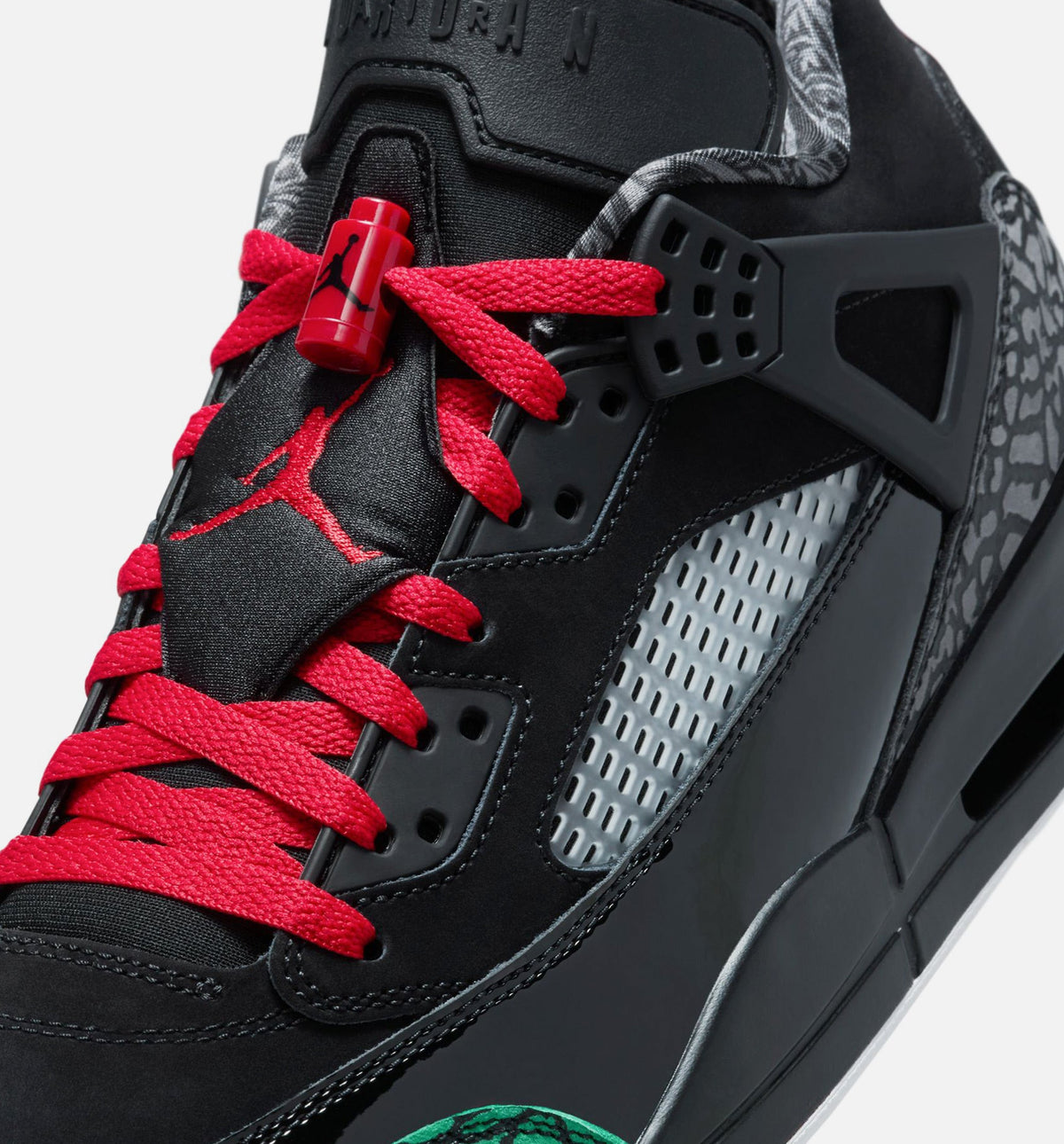 Spizike Low Men's Lifestyle Shoes - Black / Classic Green / White / Varsity Red